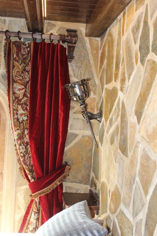 Auberge Toison D'Or Cette-Eygun Экстерьер фото